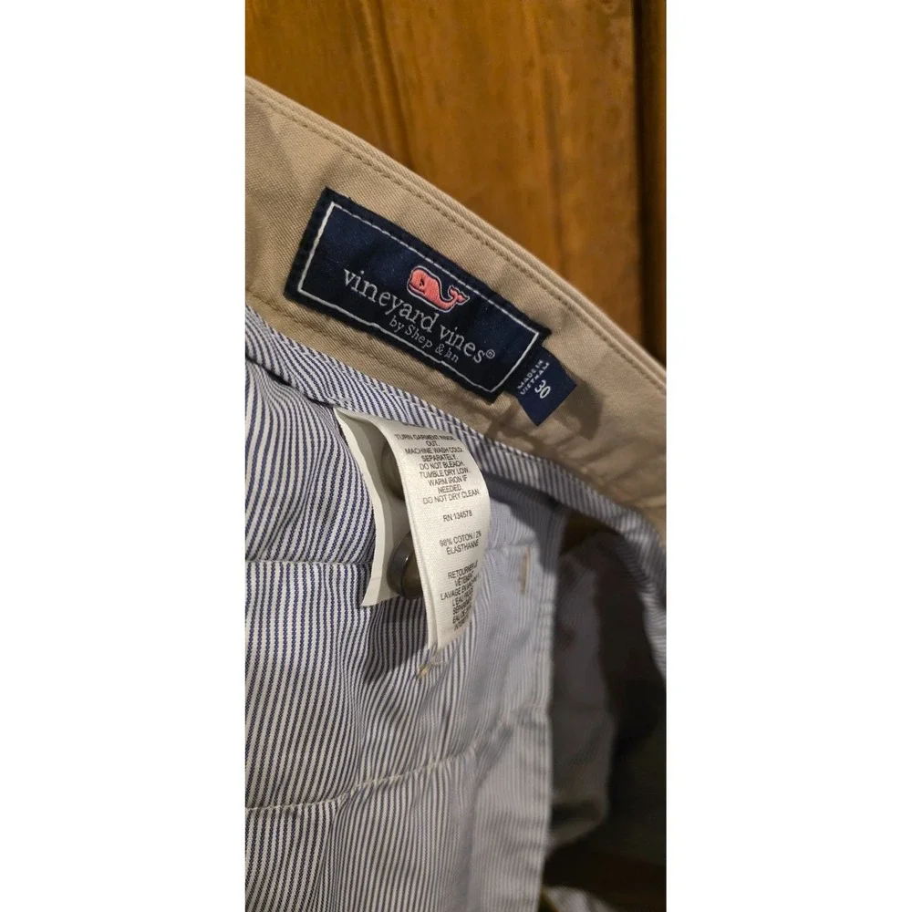 Vineyard Vines By Shep And Ian Chino Shorts‎ Mens Size 30 Beige Casual Stretch